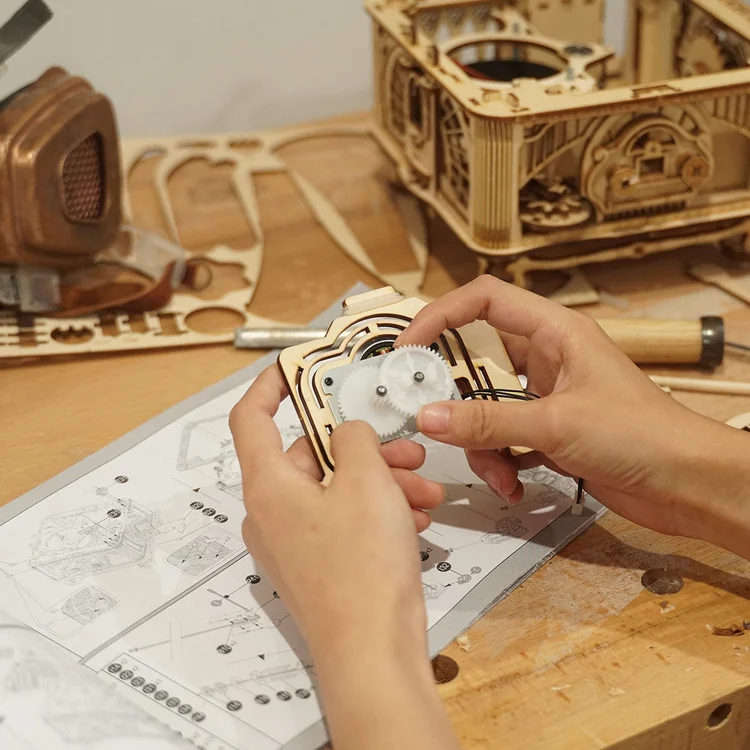 3D Pussel Robotime Skivspelare 4